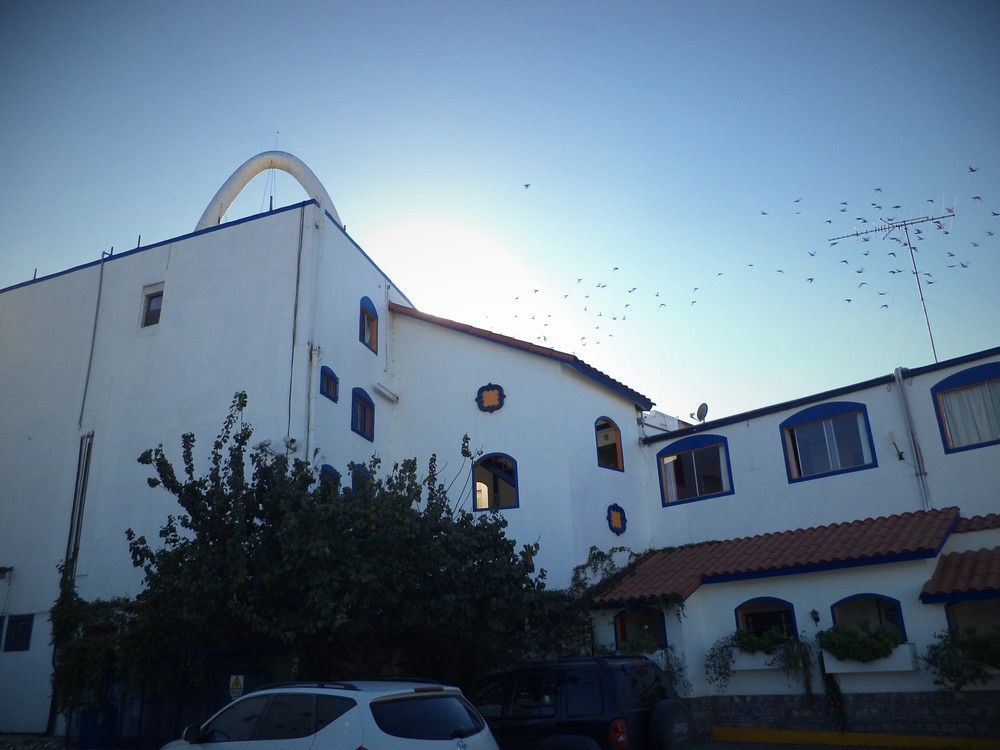 Hotel Diaz Тихуана Экстерьер фото